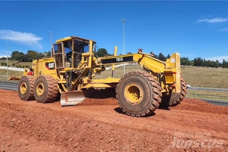 CAT  16G Tiehöylät