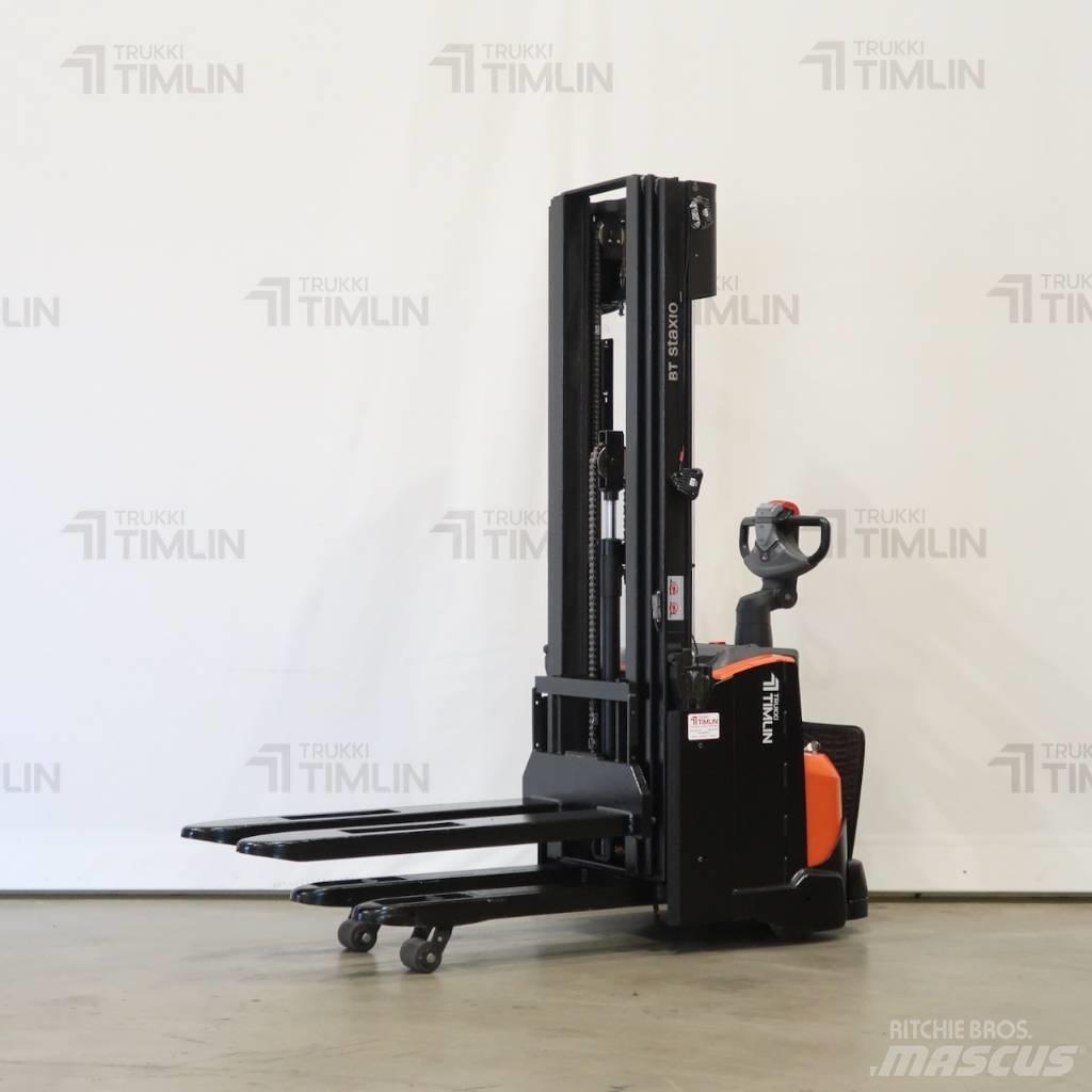Toyota SWE120L Ajettavat pinoamisvaunut