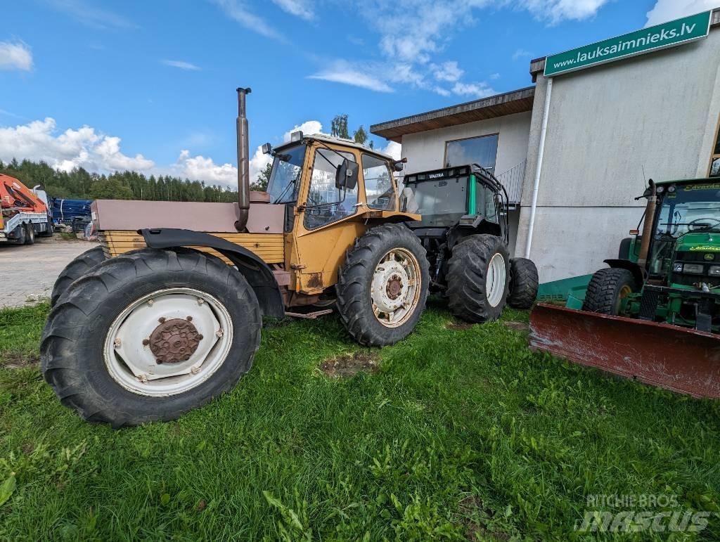 Valtra Valmet 903 Traktorit