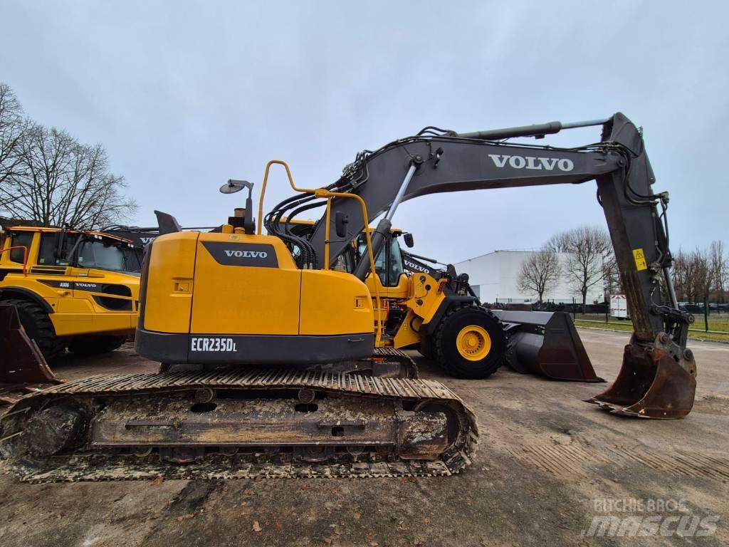Volvo ECR 235 D Telakaivukoneet