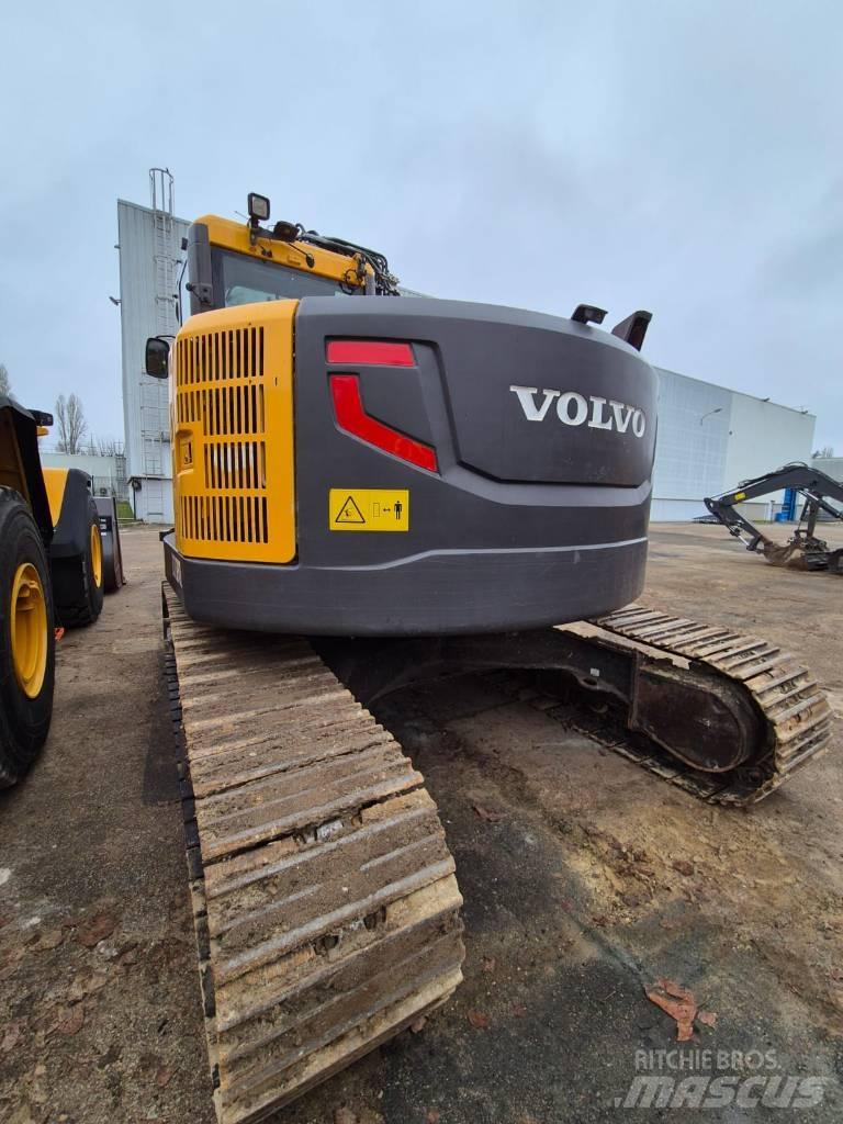 Volvo ECR 235 D Telakaivukoneet