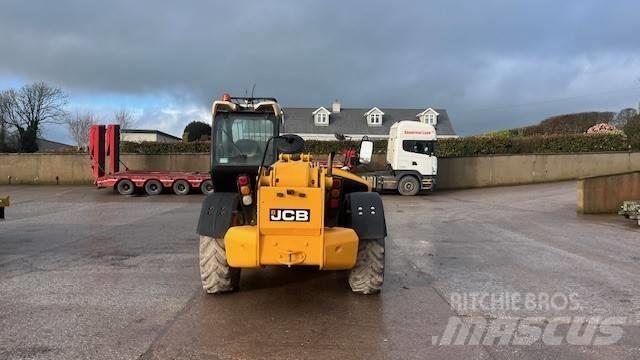JCB 535-140 Maatalouskurottajat