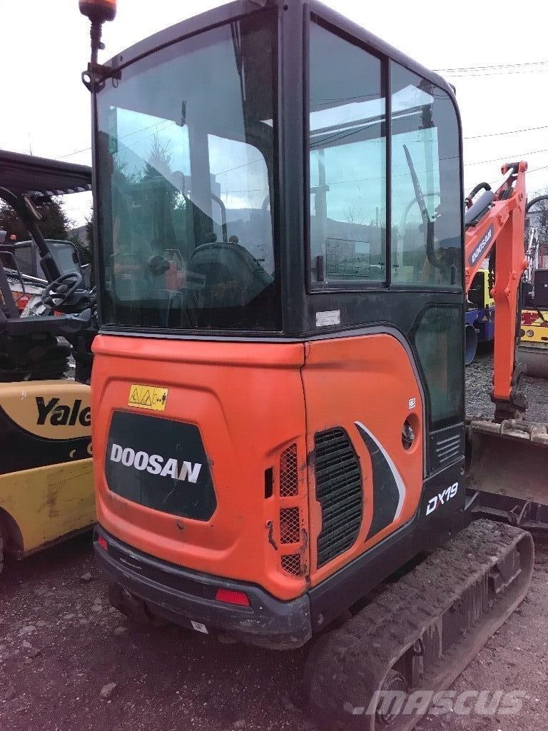 Doosan DX 19 Minikaivukoneet < 7t