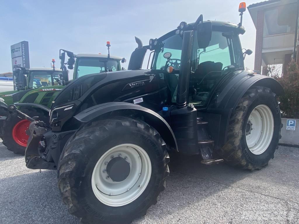 Valtra T 144 Traktorit