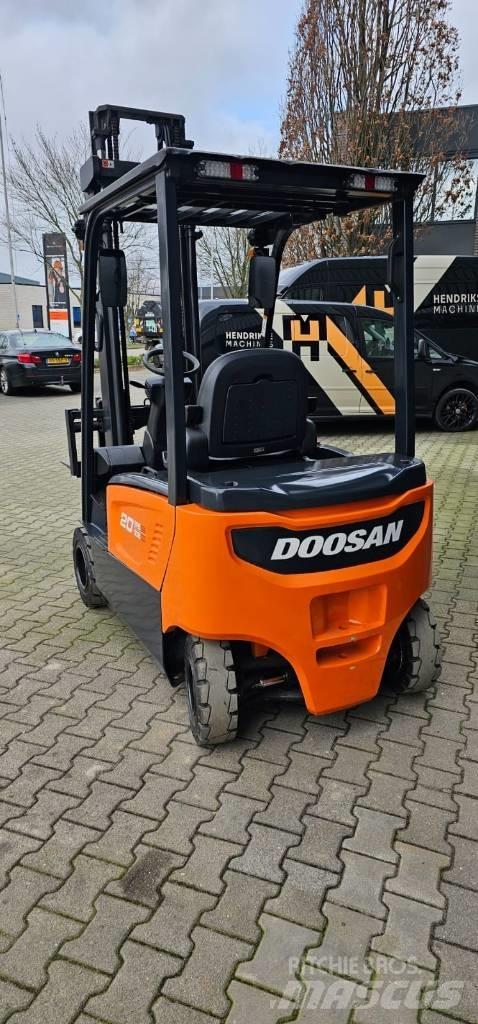 Doosan B20X-7 Sähkötrukit