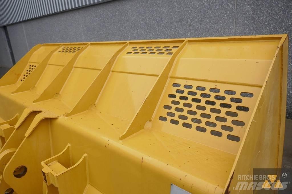 CAT 930 Bucket Kauhat