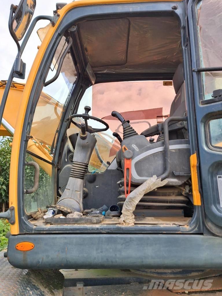 Hyundai Robex 140 W Pyöräkaivukoneet