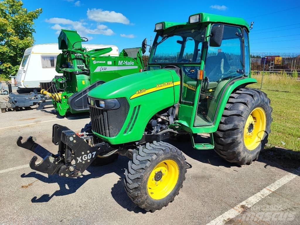 John Deere 4520 Taajamatraktorit