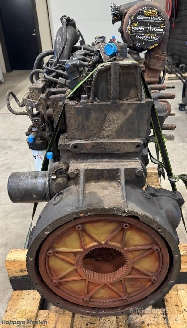 Sisu Valmet 901 Moottorit