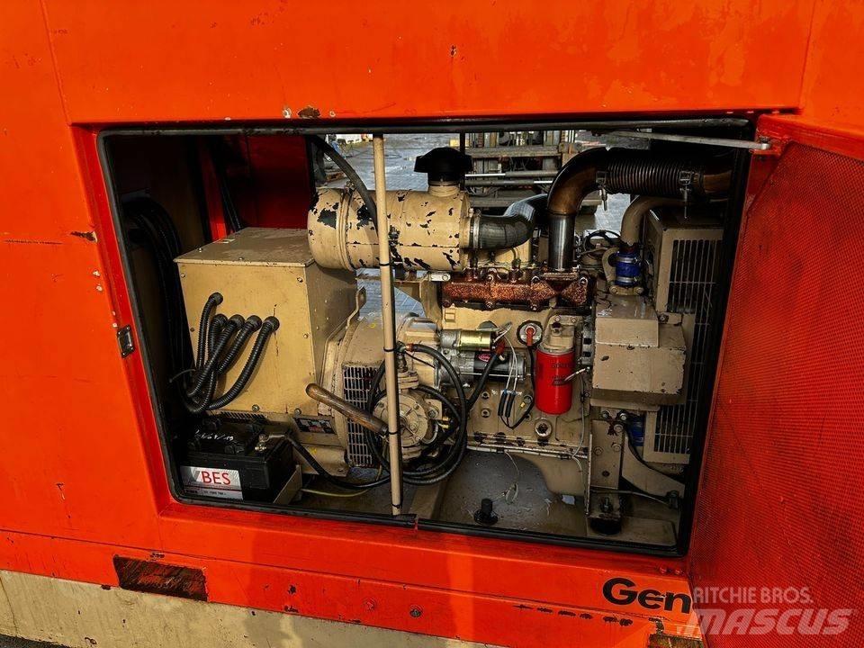 Cummins 30 KVA Dieselgeneraattorit