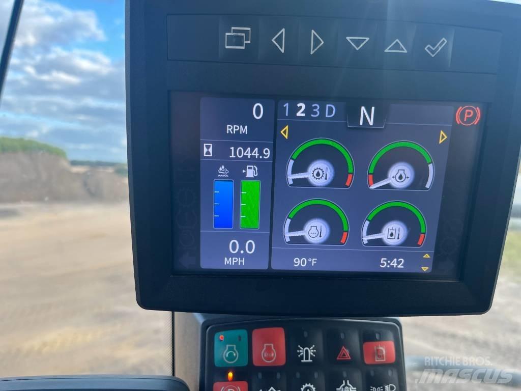 DEERE 724P Pyöräkuormaajat