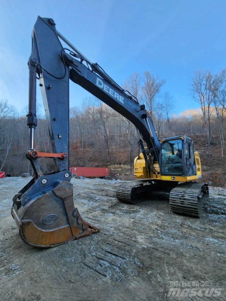 DEERE 245G LC Telakaivukoneet