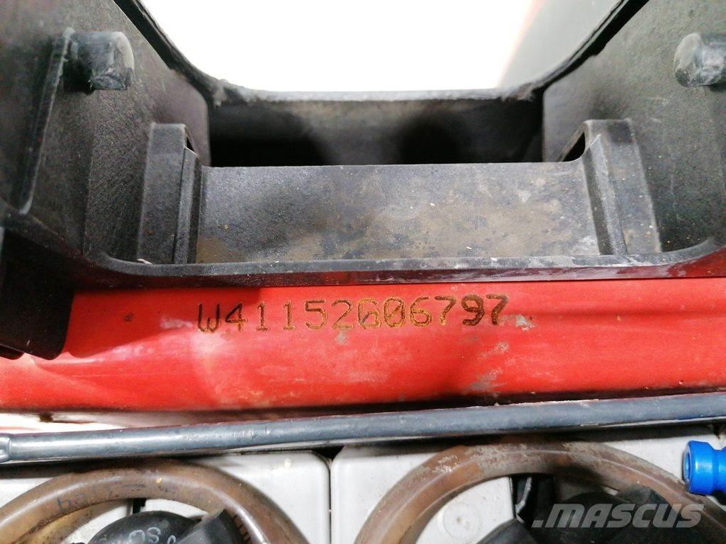 Linde T16L Lavansiirtotrukit