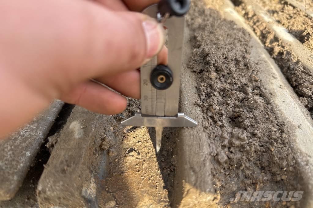 Volvo ECR235EL Telakaivukoneet