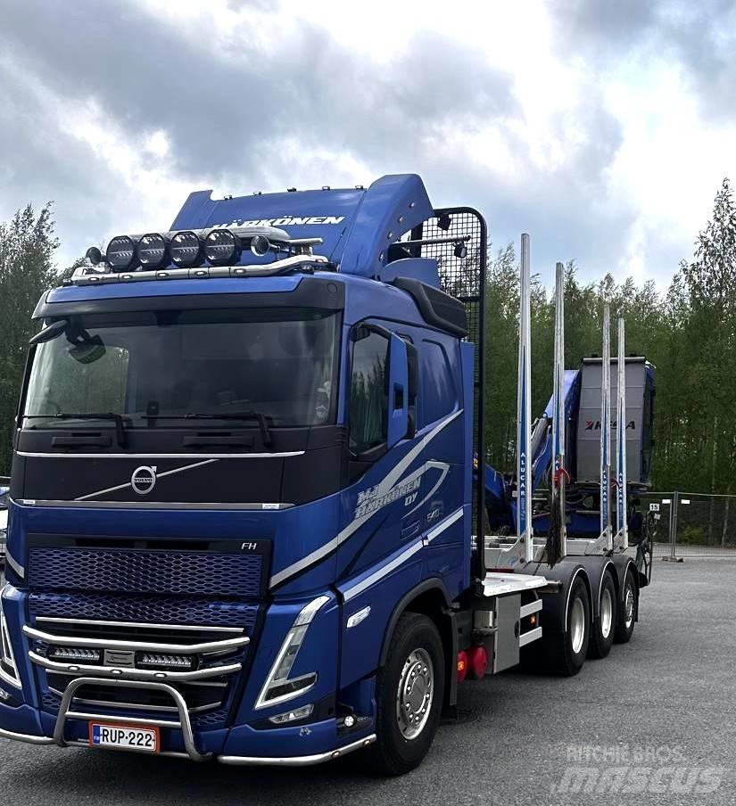Volvo FH 12 Puuautot