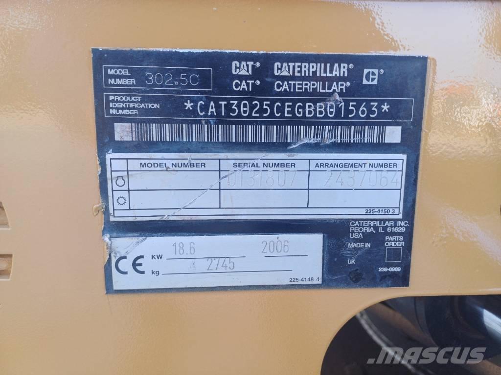 CAT 302.5 Minikaivukoneet < 7t
