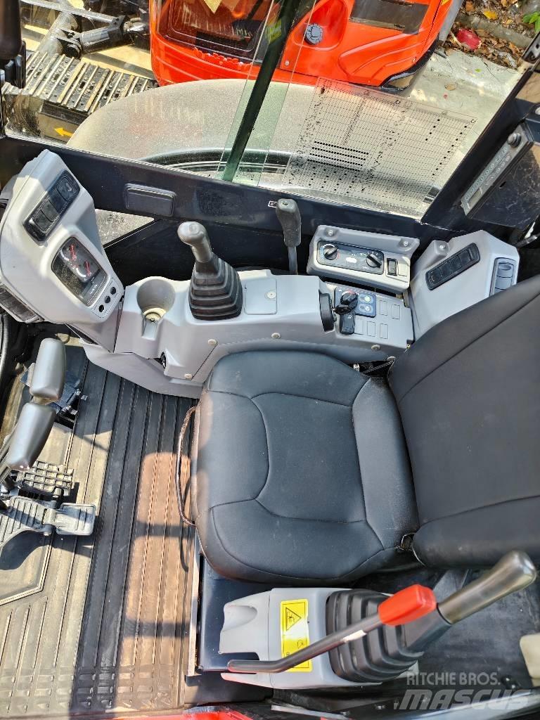 Kubota KX 155 Minikaivukoneet < 7t