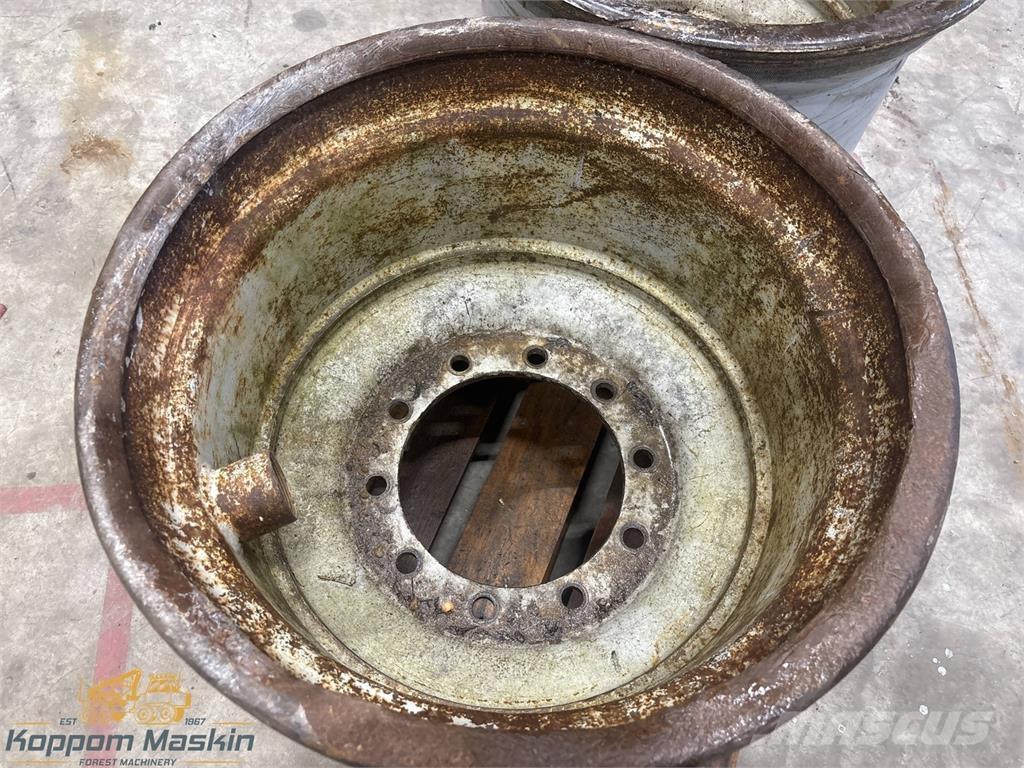 Valmet 860 24x26,5 Renkaat ja vanteet