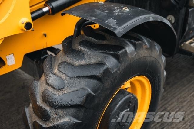 JCB 3CX Kaivurikuormaajat