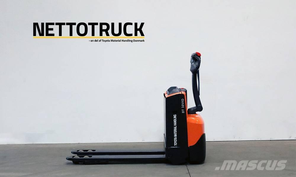 Toyota LWE 140 Lavansiirtotrukit