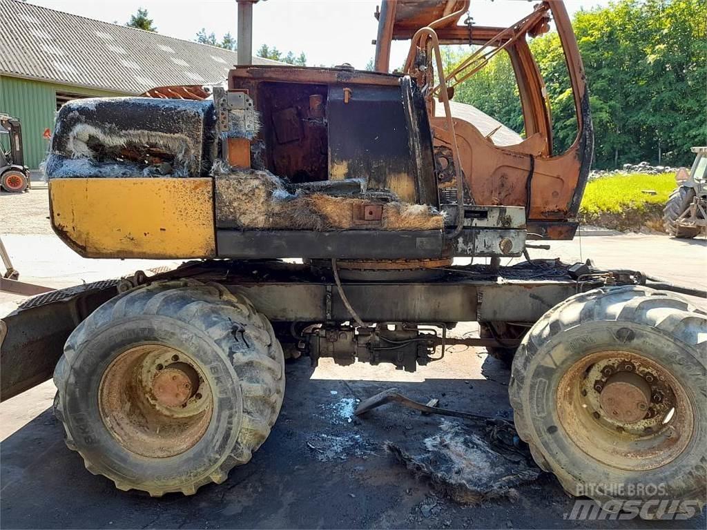 Liebherr A314 Traktorit