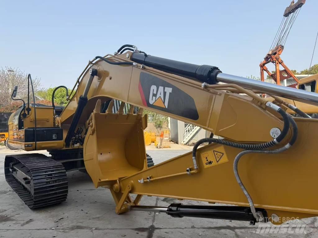 CAT 320 D2 Telakaivukoneet