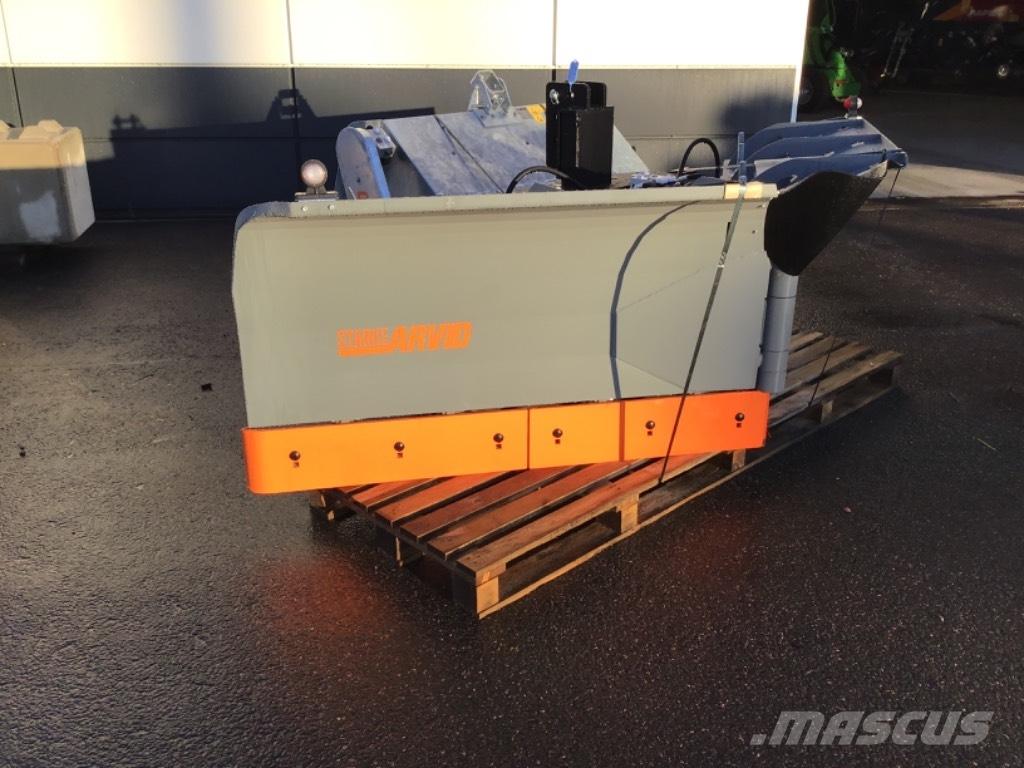 Fjärås 325 VIK PLOG Lumiaurat