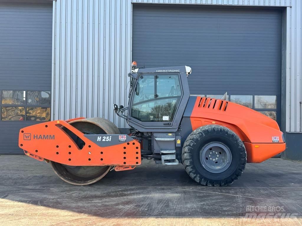 Hamm H25i Yksivalssijyrät