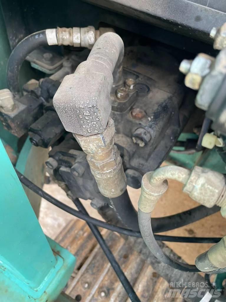 Kobelco SK 75 Telakaivukoneet