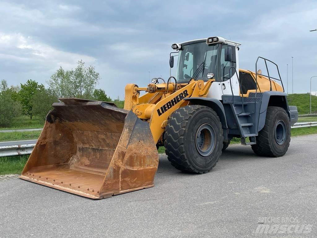 Liebherr L580 Pyöräkuormaajat
