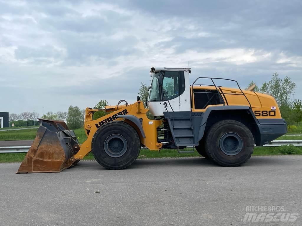 Liebherr L580 Pyöräkuormaajat