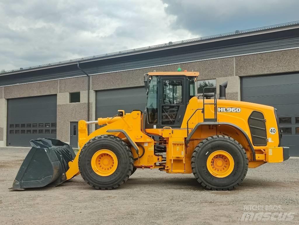 Hyundai HL 960 Pyöräkuormaajat