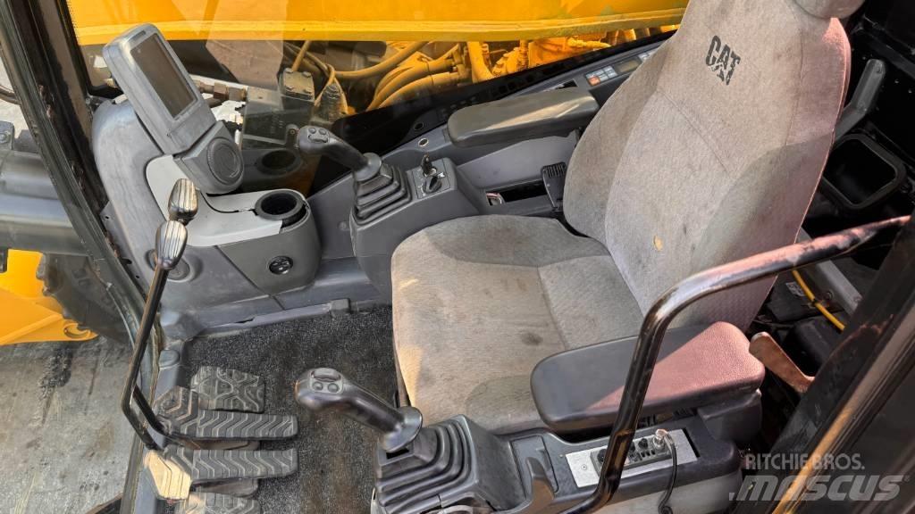 CAT 385CL Longreach Pitkävartiset kaivinkoneet