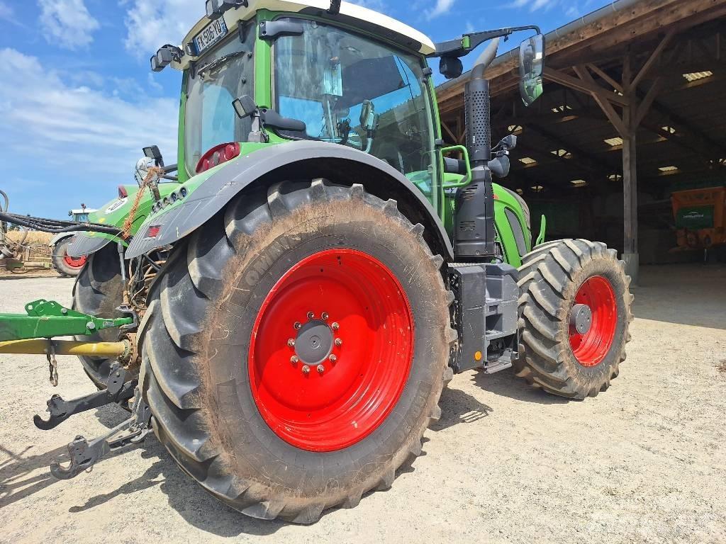 Fendt 718 Traktorit