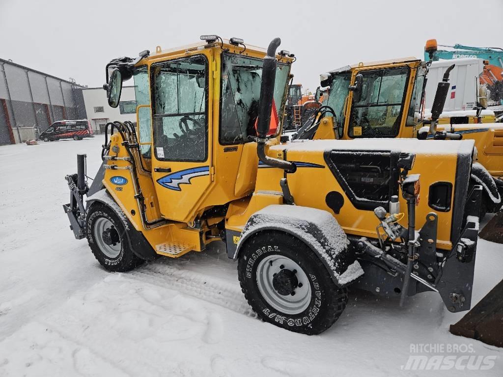 Wille 465 Taajamatraktorit