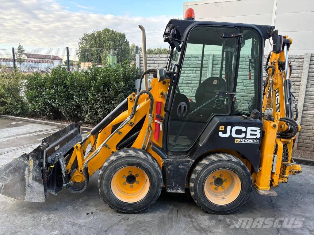 JCB 1 CX Kaivurikuormaajat