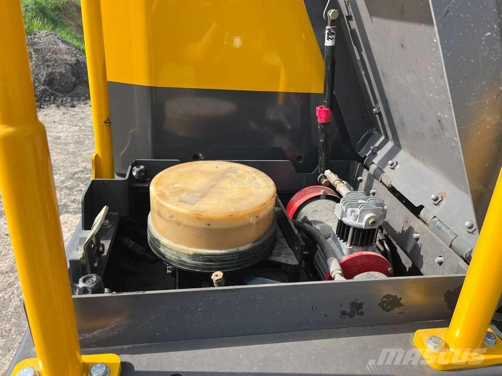 Volvo EC 140 EL Telakaivukoneet