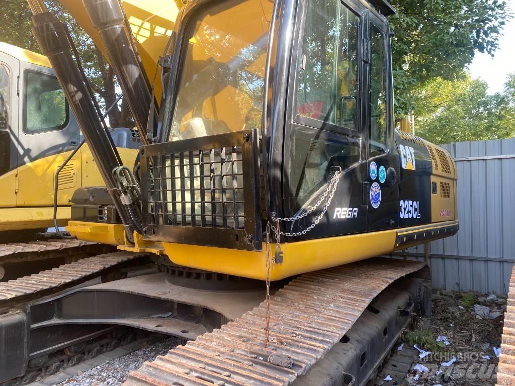 CAT 325 CL Telakaivukoneet