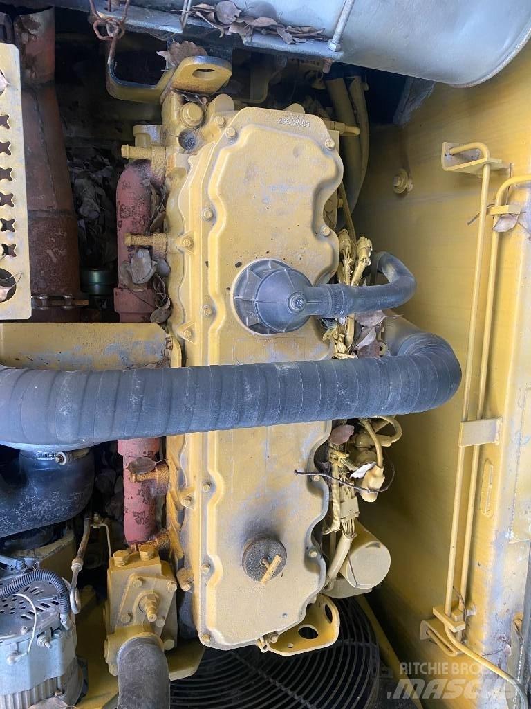 CAT 325 CL Telakaivukoneet