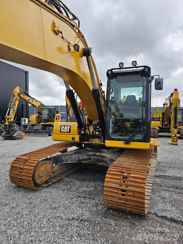 CAT 320 Telakaivukoneet