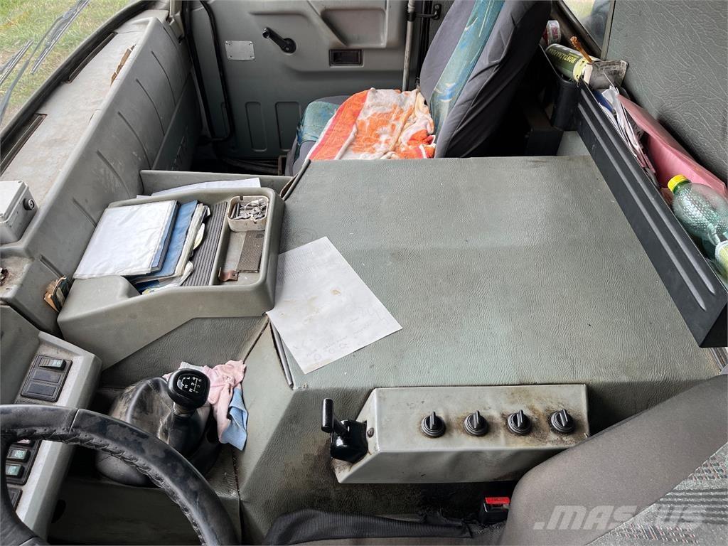 Tatra T 815 6X6 Sora- ja kippiautot