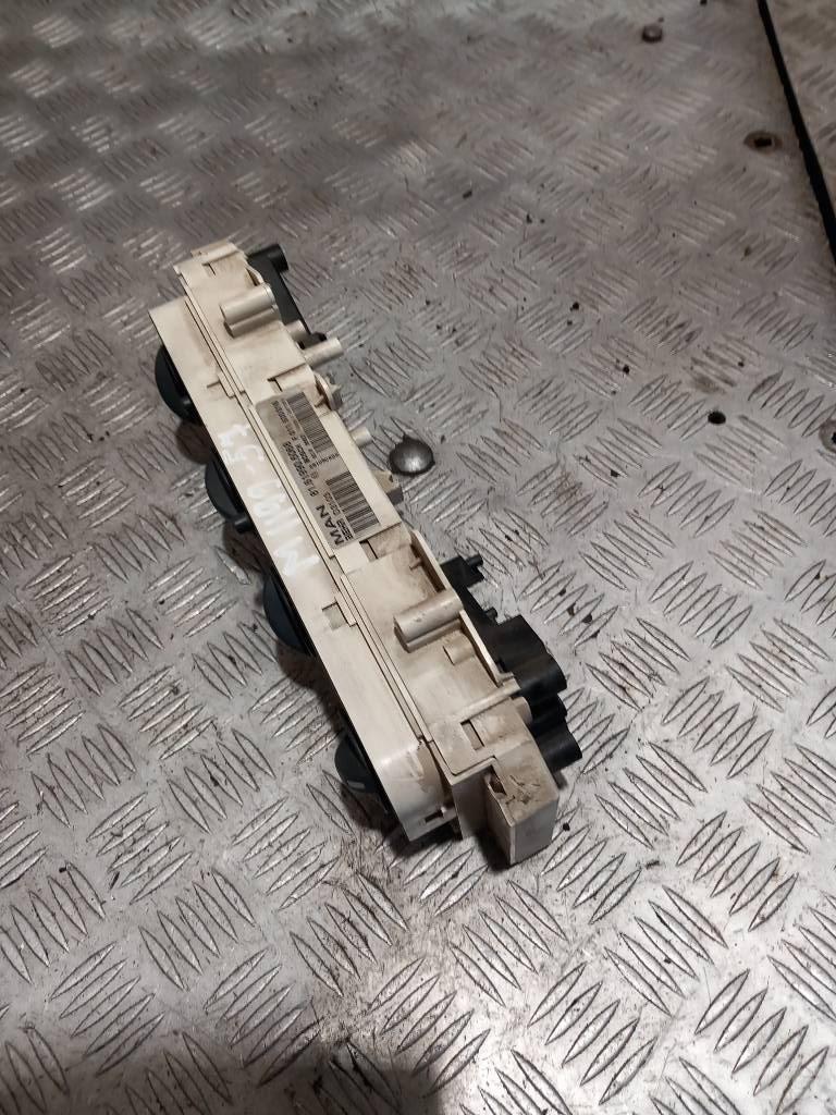 MAN TGM  81619906068 Ohjaamot ja sisustat