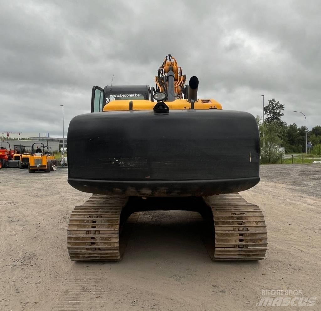 JCB JS 220 Telakaivukoneet