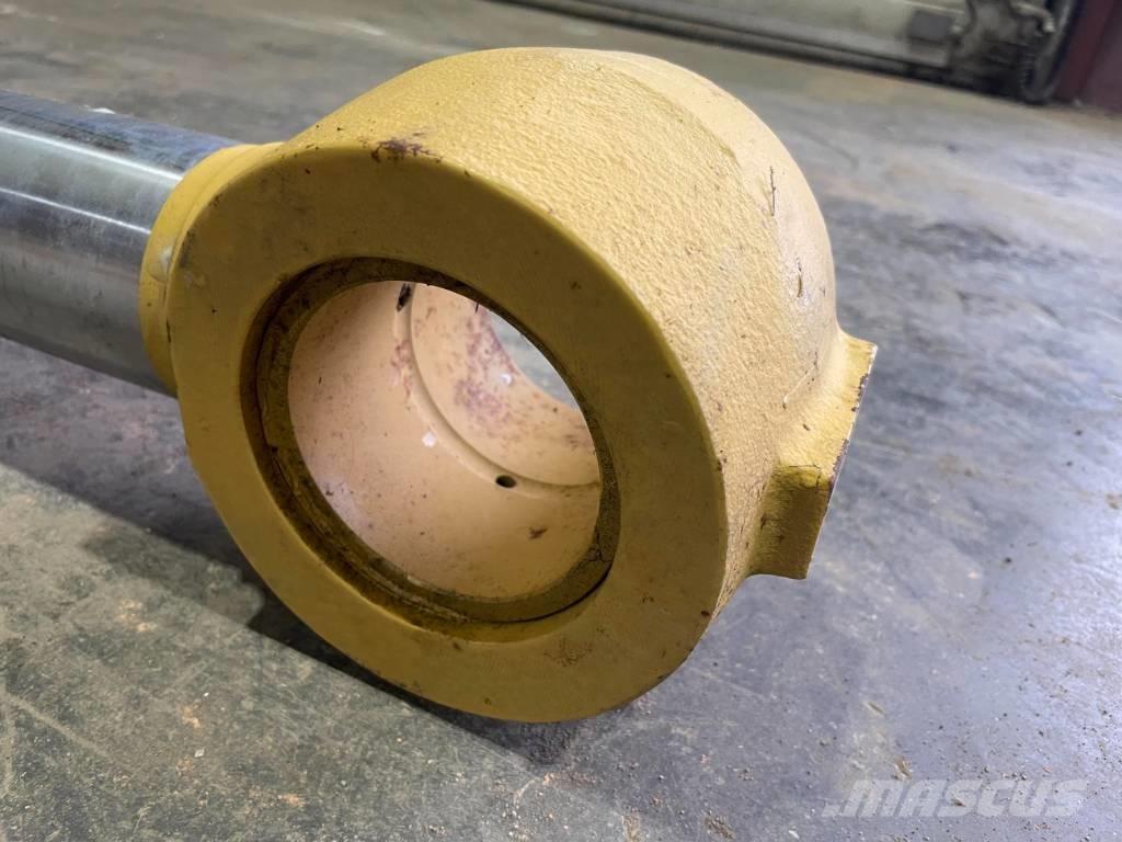 CAT 318C + 319C Rod AS Muut