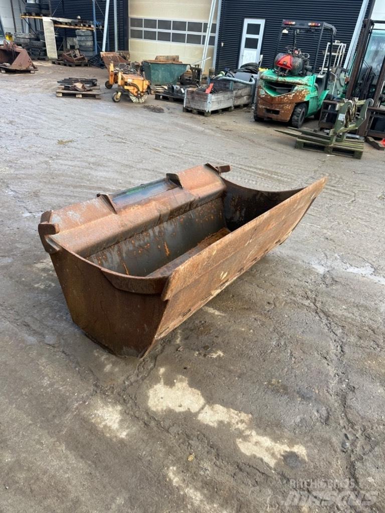  Andet S60 skifte Kauhat