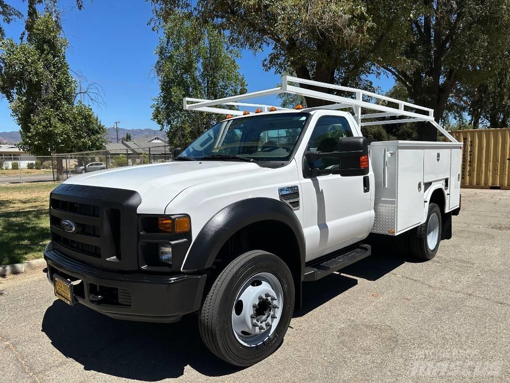 Ford F 450 SD Tienhoitoautot