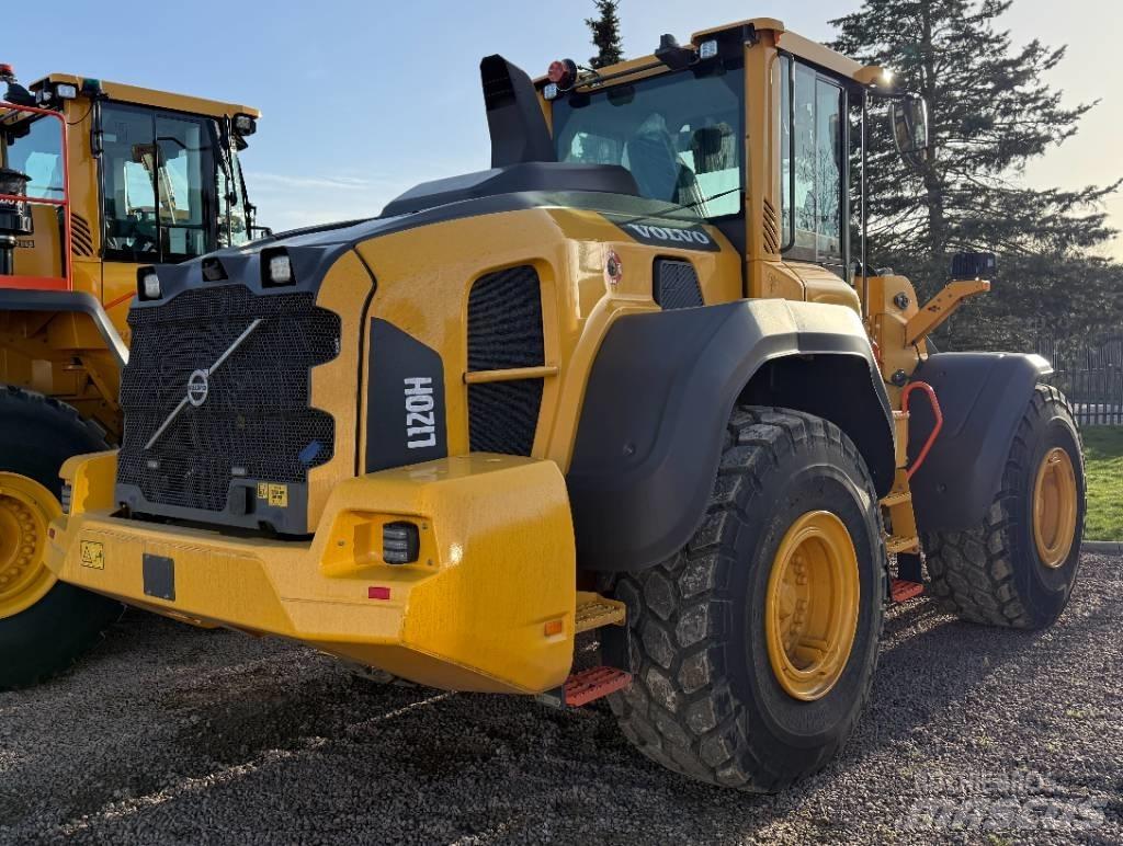 Volvo L 120 H Pyöräkuormaajat