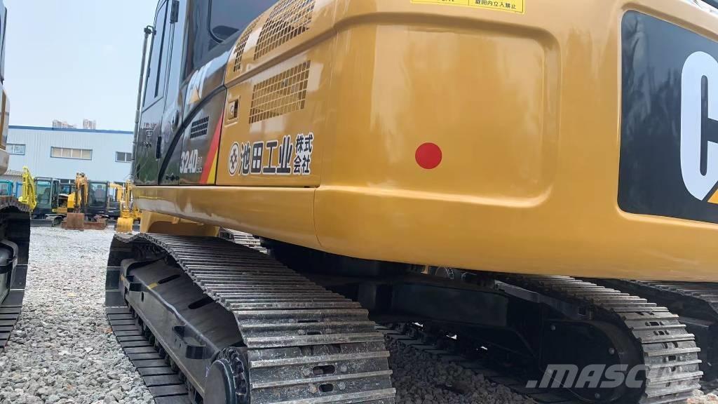 CAT 324 D L Telakaivukoneet