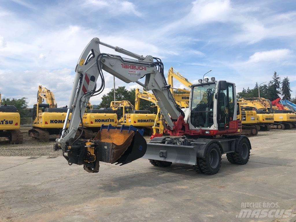 Takeuchi TB295W Pyöräkaivukoneet