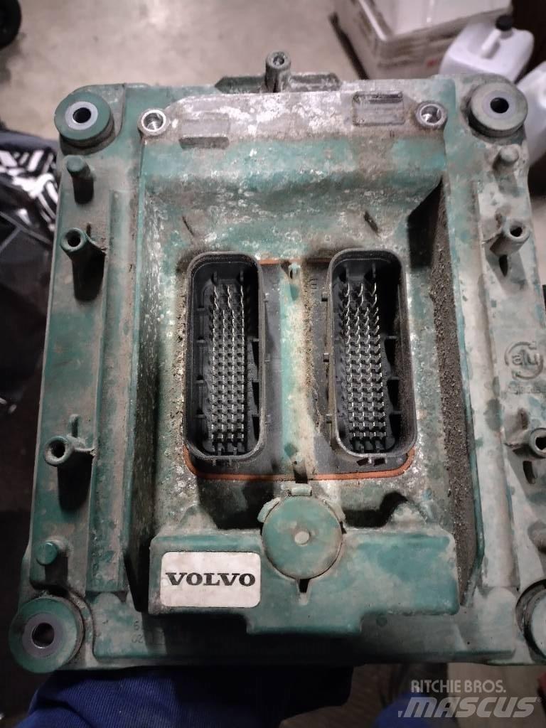 Volvo Moottori ecu Sähkö ja elektroniikka